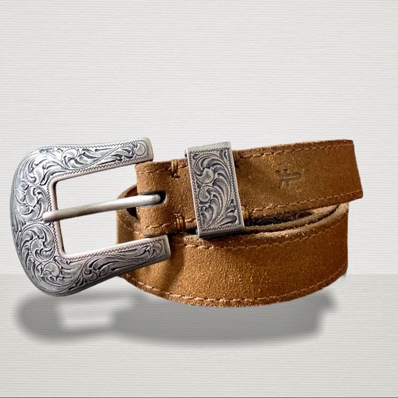 Frye Accessories - FRYE & CO WOMEN’S VINTAGE SKINNY WESTERN BELT